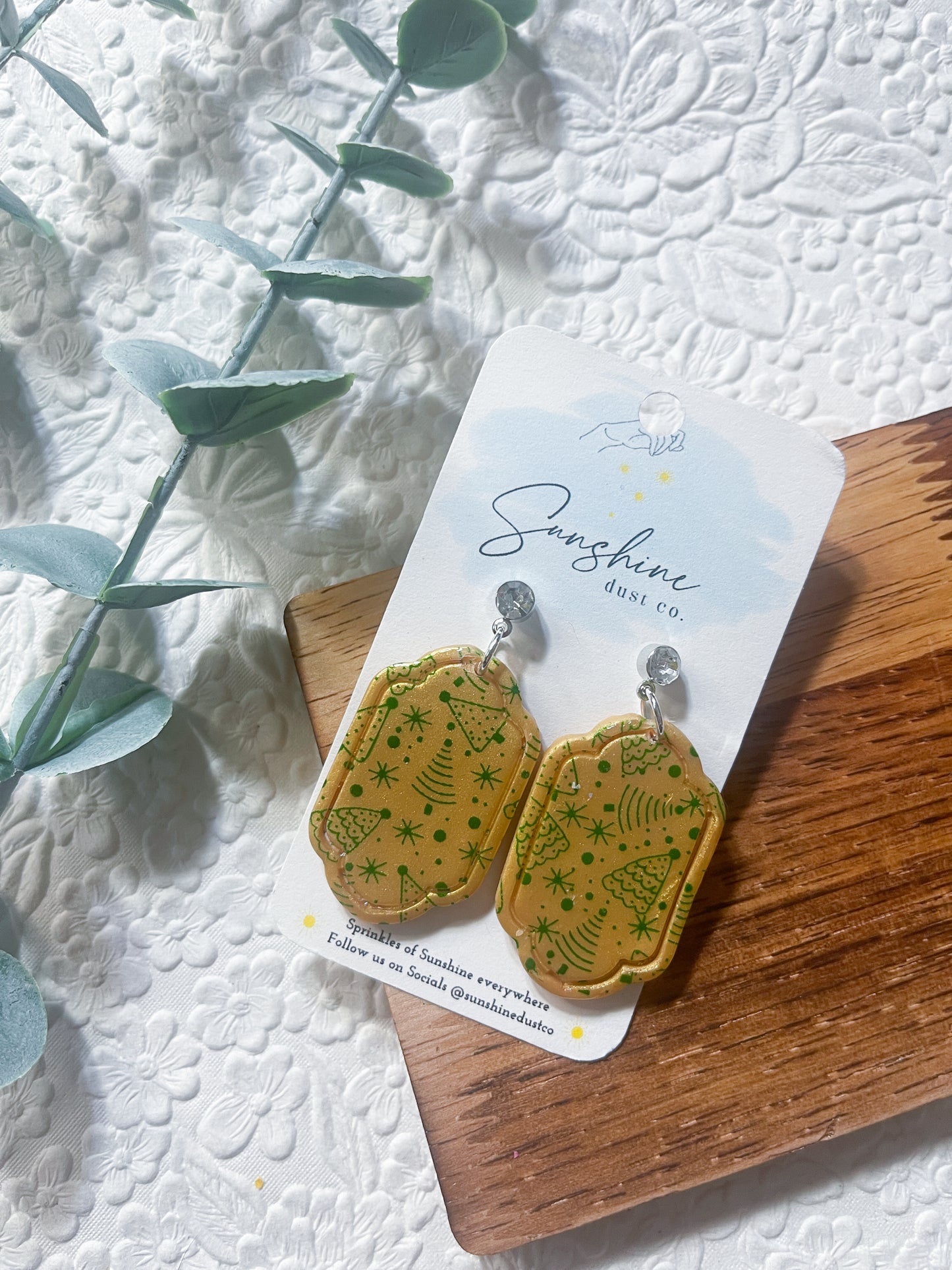 Holiday Tree Pattern | Polymer Clay Earrings